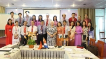 pum netherlands brings advanced teaching methods to vietnamese university